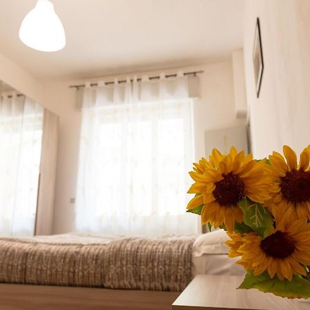 ארצו Poggio Del Sole Guest House מראה חיצוני תמונה