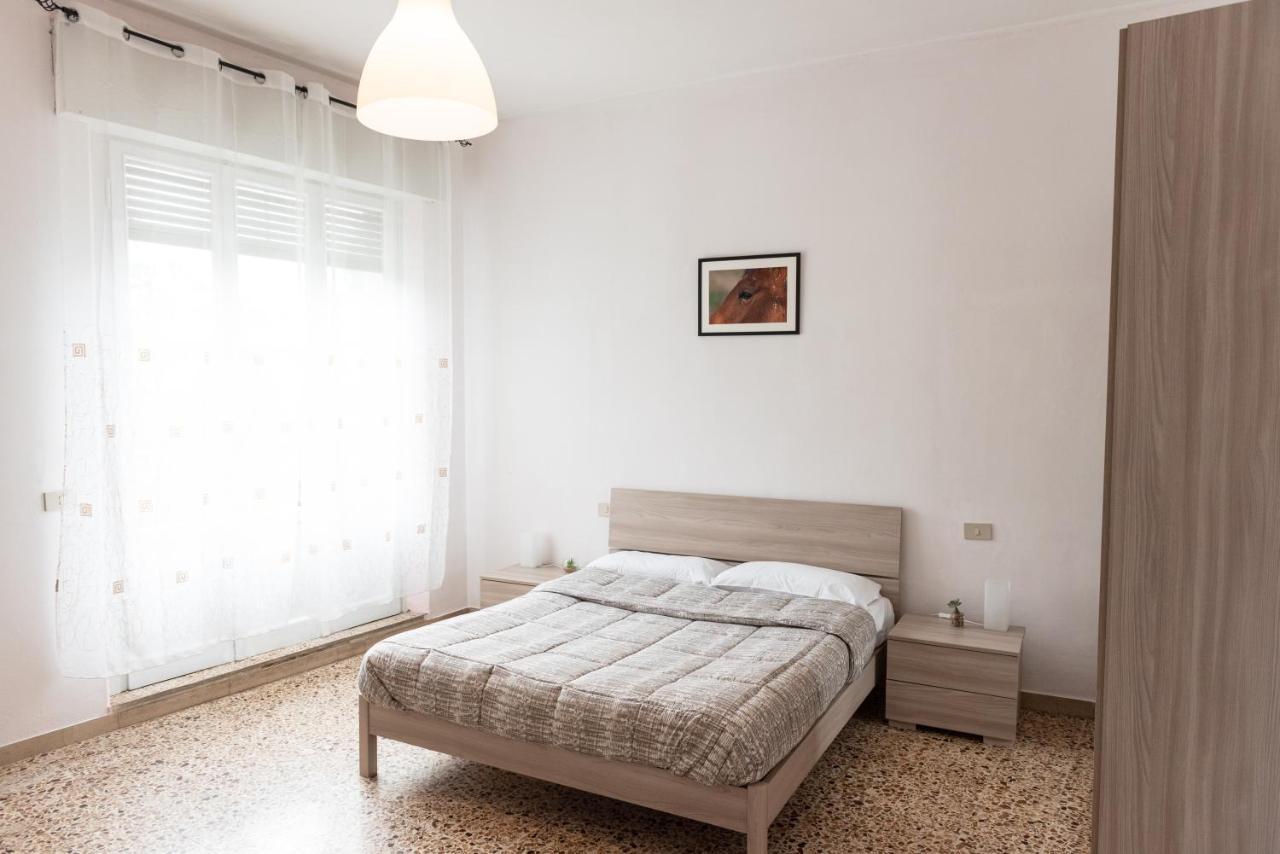 ארצו Poggio Del Sole Guest House מראה חיצוני תמונה